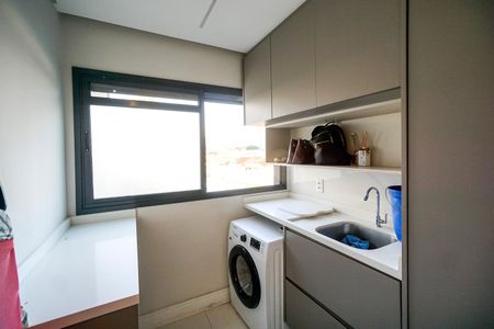 Apartamento à venda com 190m², 2 quartos e 3 vagasÁrea de serviço
