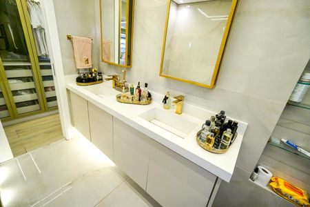 Apartamento à venda com 190m², 2 quartos e 3 vagasPia