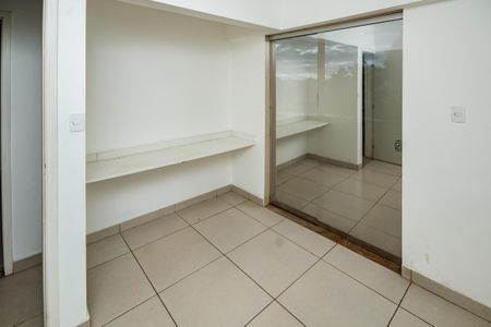 Apartamento para alugar com 78m², 3 quartos e 1 vagaQuarto 3