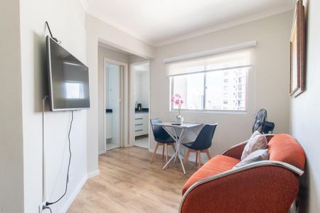Sala de apartamento para alugar com 1 quarto, 30m² em Centro, Curitiba