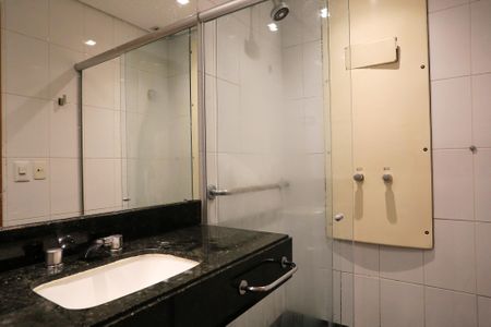 Apartamento à venda com 32m², 1 quarto e 1 vagaBanheiro