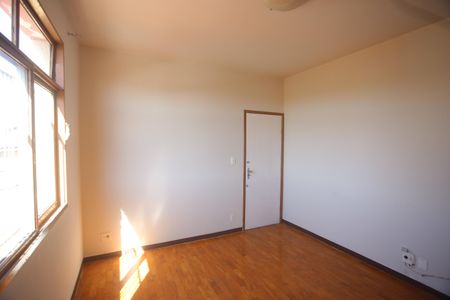 Apartamento para alugar com 110m², 3 quartos e 1 vagaSala