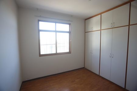 Apartamento para alugar com 110m², 3 quartos e 1 vagaQuarto