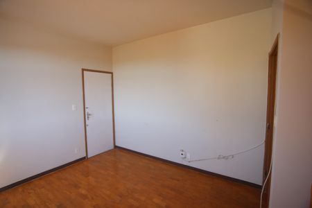 Apartamento para alugar com 110m², 3 quartos e 1 vagaSala