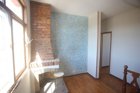 Sala 2 de apartamento para alugar com 3 quartos, 110m² em Carlos Prates, Belo Horizonte