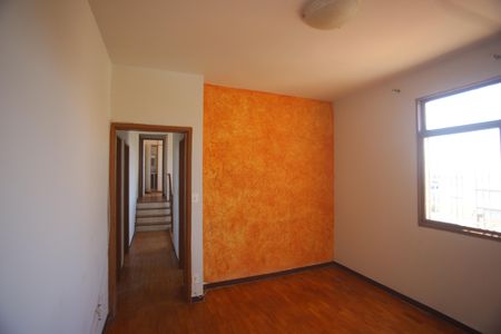 Apartamento para alugar com 110m², 3 quartos e 1 vagaSala