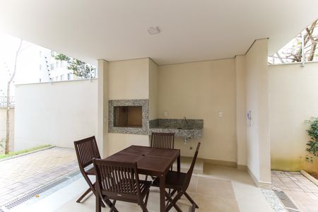 Apartamento para alugar com 33m², 2 quartos e sem vaga Apartamento para alugar com 33m², 2 quartos e sem vagaÁrea comum - Churrasqueira