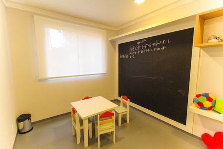 Apartamento para alugar com 33m², 2 quartos e sem vaga Apartamento para alugar com 33m², 2 quartos e sem vagaBrinquedoteca