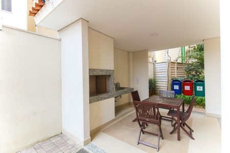 Apartamento para alugar com 33m², 2 quartos e sem vaga Apartamento para alugar com 33m², 2 quartos e sem vagaÁrea comum - Churrasqueira