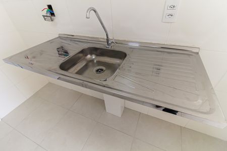 Apartamento para alugar com 33m², 2 quartos e sem vaga Apartamento para alugar com 33m², 2 quartos e sem vagaSala/Cozinha