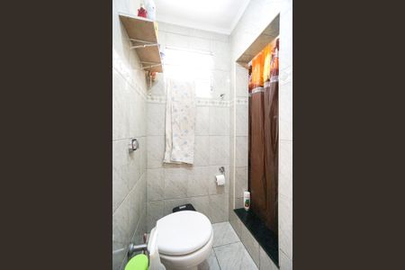 Banheiro de casa à venda com 3 quartos, 240m² em Maranhão, São Paulo