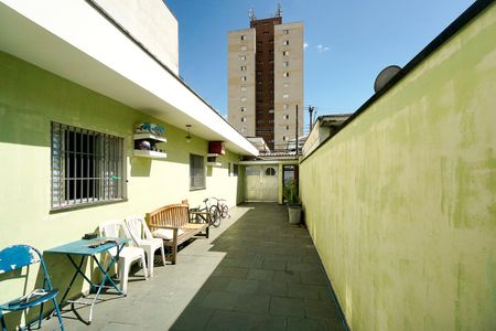 Casa para alugar com 240m², 3 quartos e 2 vagasQuintal