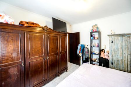 Casa para alugar com 240m², 3 quartos e 2 vagasQuarto 01