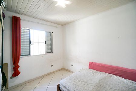 Casa para alugar com 240m², 3 quartos e 2 vagasQuarto 