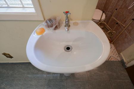 Casa à venda com 195m², 3 quartos e 3 vagasBanheiro de serviço