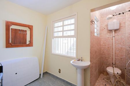 Casa à venda com 195m², 3 quartos e 3 vagasQuarto de serviço