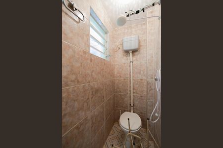 Casa à venda com 195m², 3 quartos e 3 vagasBanheiro de serviço