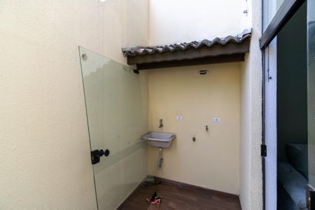 Studio para alugar com 35m², 1 quarto e sem vaga Studio para alugar com 35m², 1 quarto e sem vagaLavanderia