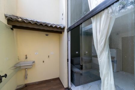 Studio para alugar com 35m², 1 quarto e sem vaga Studio para alugar com 35m², 1 quarto e sem vagaLavanderia