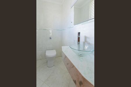 Casa para alugar com 184m², 3 quartos e 2 vagasLavabo Suite