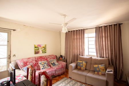 Sala de casa à venda com 2 quartos, 200m² em Vila Ester (zona Norte), São Paulo