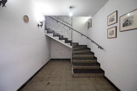 Casa à venda com 350m², 4 quartos e 2 vagas Casa à venda com 350m², 4 quartos e 2 vagasEspaço de Festas