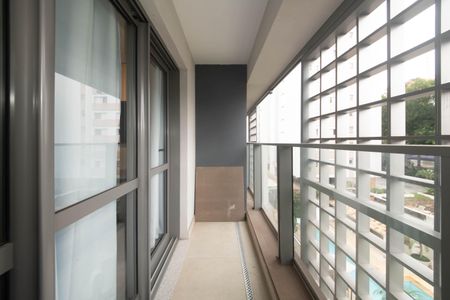 Varanda de kitnet/studio à venda com 1 quarto, 24m² em Brooklin, São Paulo
