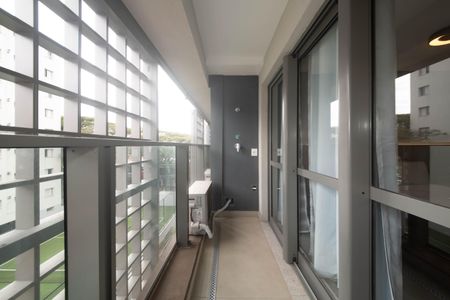 Studio à venda com 24m², 1 quarto e sem vagaVaranda