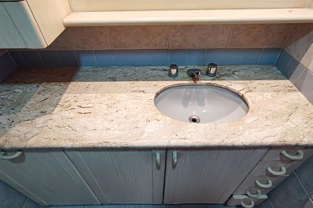 Apartamento à venda com 215m², 4 quartos e 2 vagasBanheiro Social