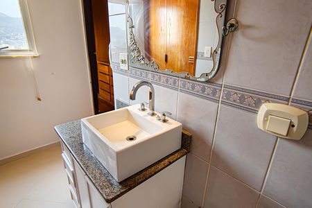 Apartamento à venda com 215m², 4 quartos e 2 vagasBanheiro/ Suite master