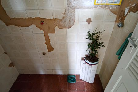 Apartamento à venda com 215m², 4 quartos e 2 vagasBanheiro de Serviço