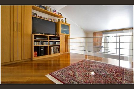 Casa à venda com 505m², 4 quartos e 6 vagas