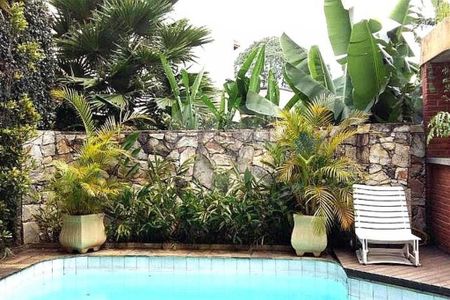 Casa de condomínio à venda com 326m², 3 quartos e 2 vagas