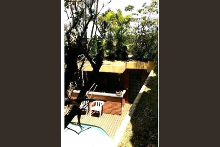 Casa de condomínio à venda com 326m², 3 quartos e 2 vagas
