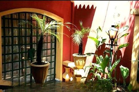 Casa de condomínio à venda com 326m², 3 quartos e 2 vagas