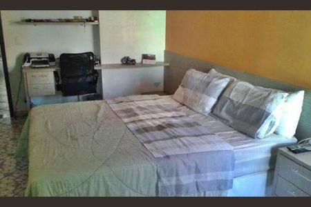 Casa à venda com 3 quartos, 125m² em Jardim Las Vegas, Guarulhos