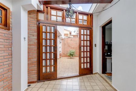 Casa de Condomínio à venda com 3 quartos, 129m² em Vila Elvira, São Paulo