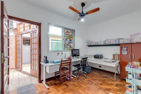 Casa de Condomínio à venda com 3 quartos, 129m² em Vila Elvira, São Paulo