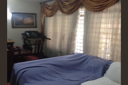 Casa à venda com 3 quartos, 180m² em Jardim das Acacias, São Paulo