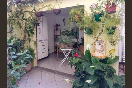 Casa à venda com 3 quartos, 152m² em Vila Cordeiro, São Paulo