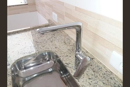 Casa à venda com 3 quartos, 120m² em Vila Brasilina, São Paulo