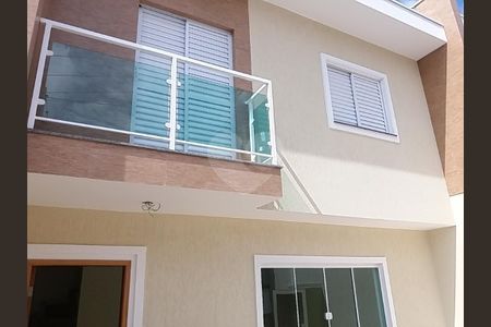 Casa à venda com 3 quartos, 120m² em Vila Brasilina, São Paulo