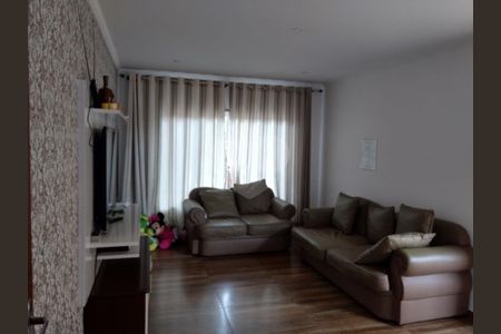 Casa à venda com 3 quartos, 180m² em Jardim Monte Kemel, São Paulo