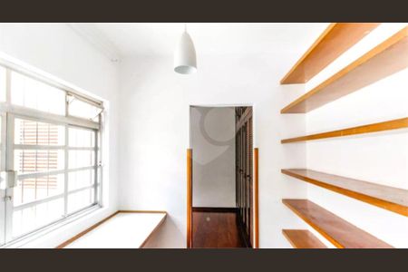 Casa à venda com 3 quartos, 140m² em Campo Belo, São Paulo