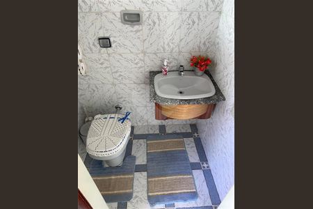 Casa à venda com 3 quartos, 160m² em Vila Congonhas, São Paulo