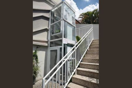 Casa à venda com 103m², 2 quartos e 1 vaga