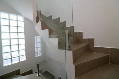 Casa à venda com 103m², 2 quartos e 1 vaga