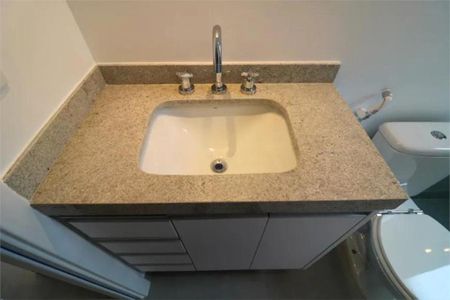 Casa à venda com 103m², 2 quartos e 1 vaga