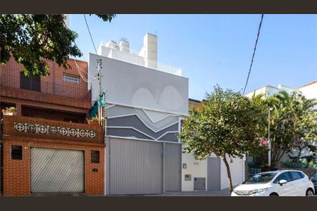 Casa à venda com 103m², 2 quartos e 1 vaga