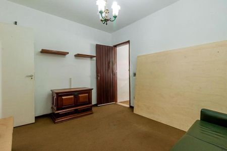 Casa à venda com 4 quartos, 241m² em Jardim Marajoara, São Paulo